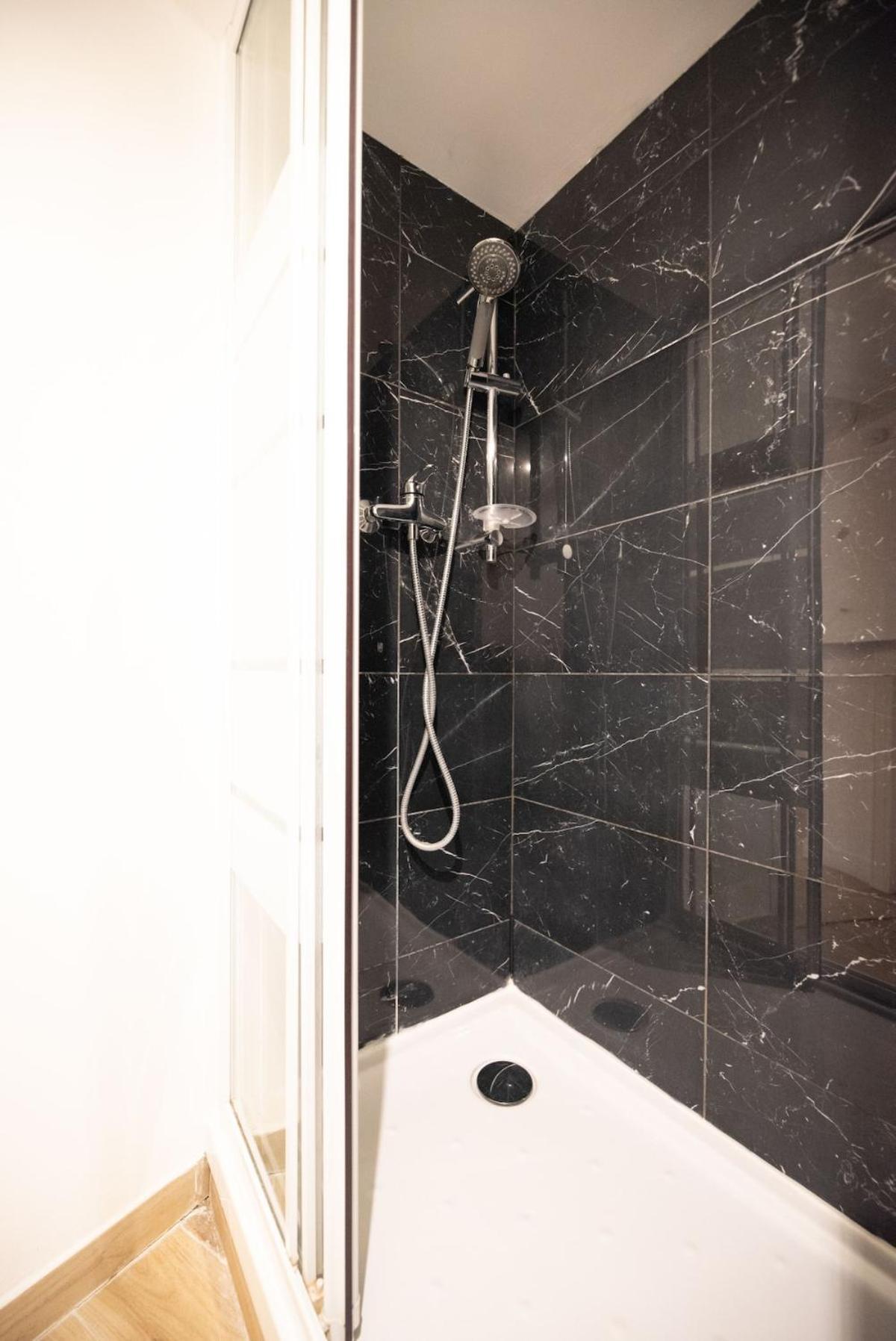 Appartamento 1br#turenne#place Des Vosges Parigi
