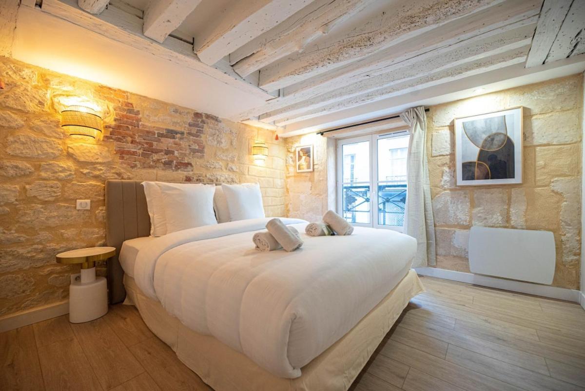 1br - 4 People - Turenne - Place Des Vosges Parigi